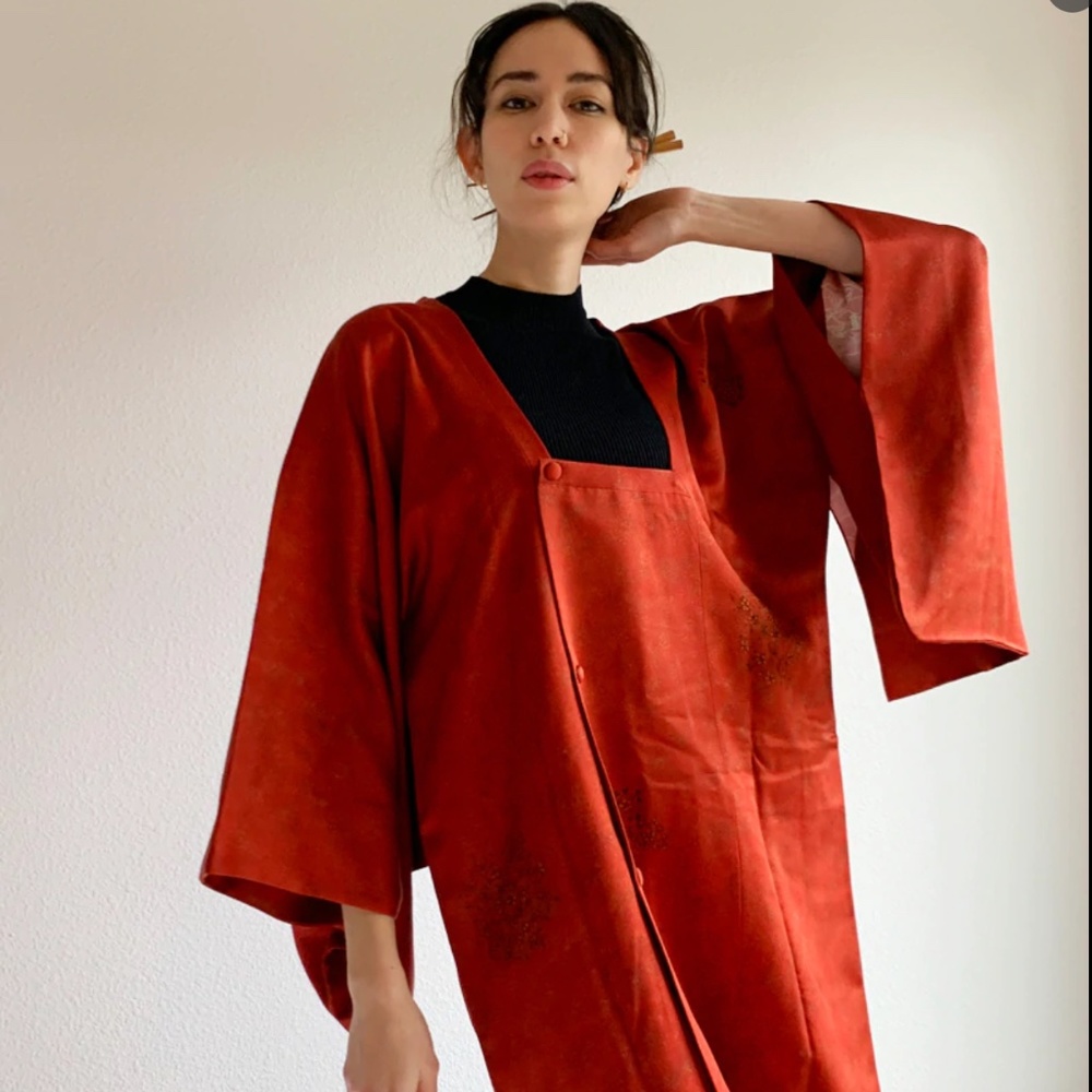 Crimson Japanese Michiyuki Coat
